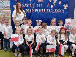 2024-11-08 Święto Niepodległości - Jeżyki i Biedronki